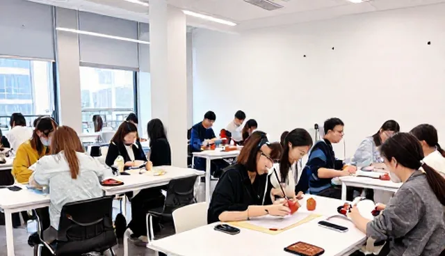 技术服务中的合规性难题与应对策略